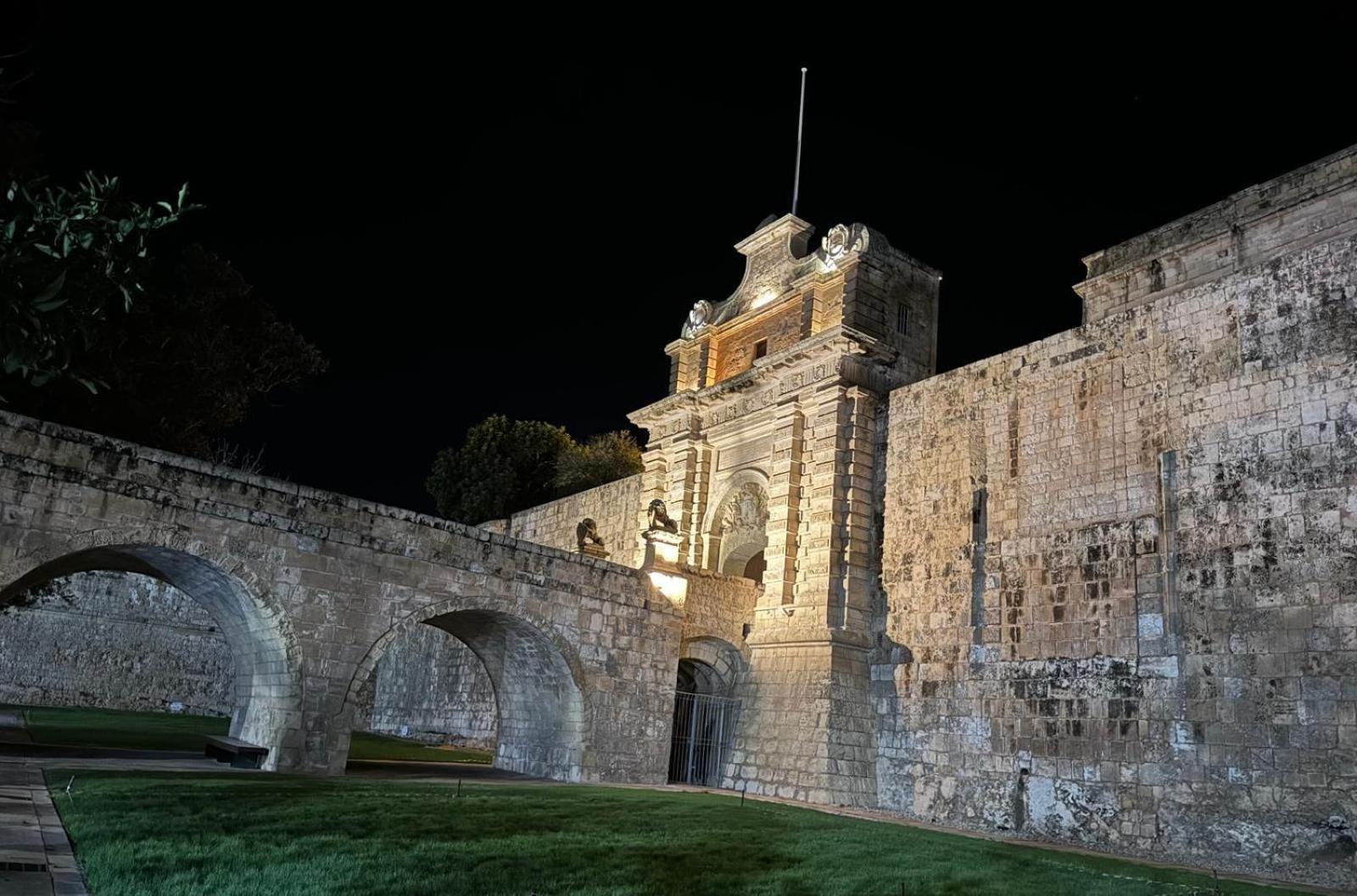 Howard House Hotel Mdina Esterno foto