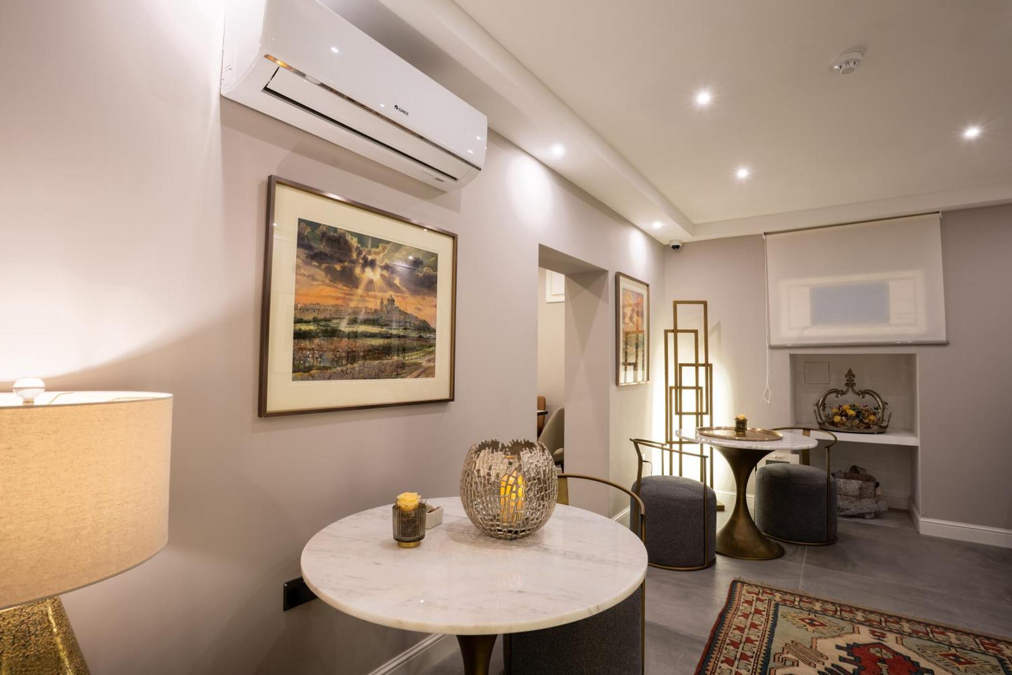 Howard House Hotel Mdina Esterno foto