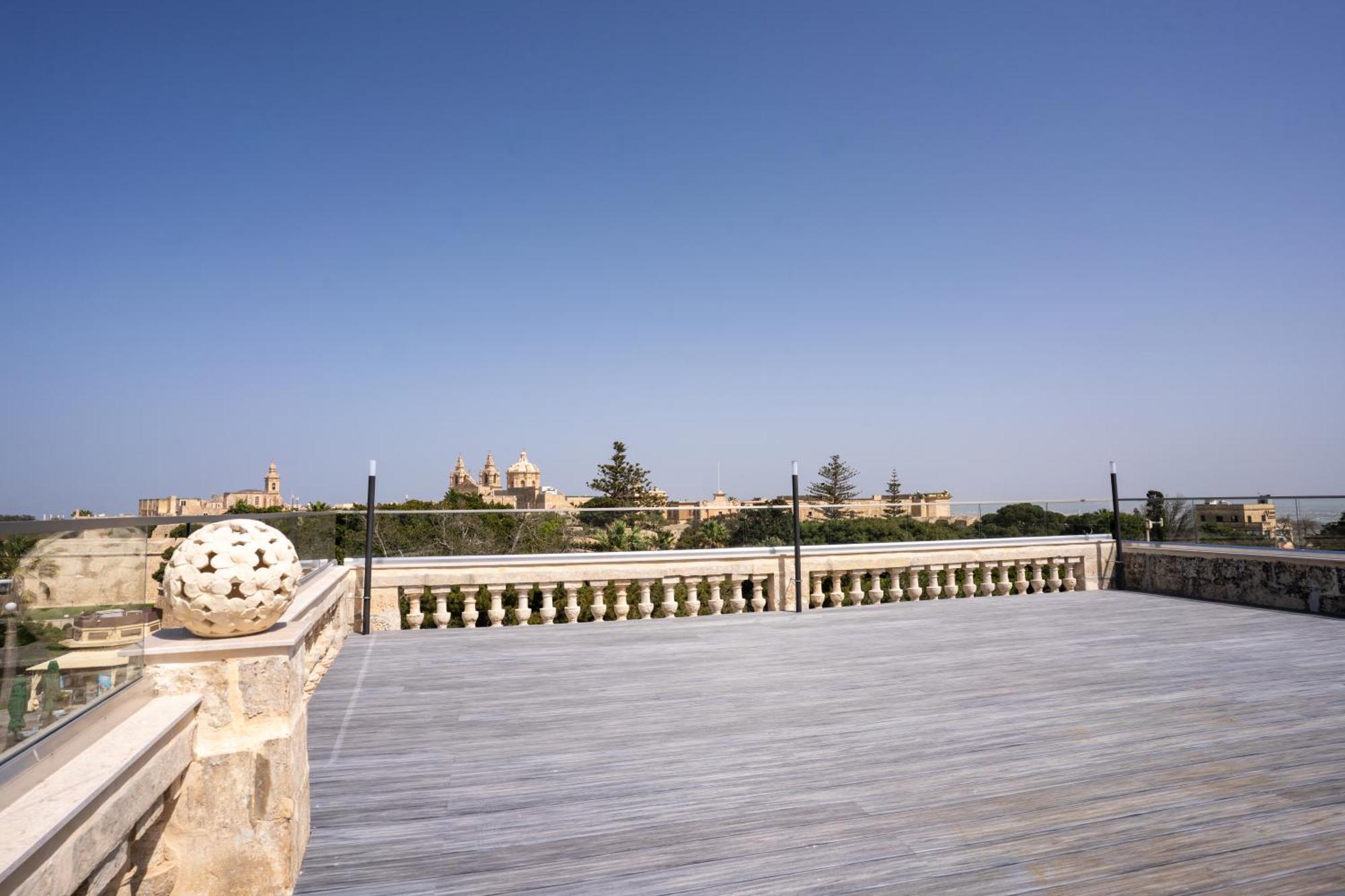 Howard House Hotel Mdina Esterno foto